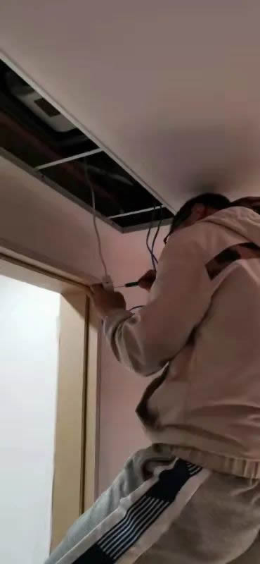 世聪智能 × 人物访谈 | 高级工程师张奇：我变强了，但我没有变秃！